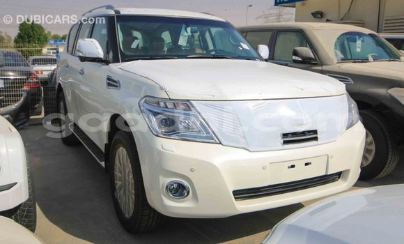Imported Nissan Patrol White Makiinaa iti Import - Dubai keessatti Somalia keessatti Imported Nissan Patrol White Makiinaa iti Import - Dubai keessatti Somalia keessatti