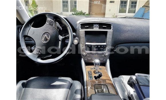 اشتري Imported Lexus IS أزرق سيارة في Import - Dubai في الصومال اشتري Imported Lexus IS أزرق سيارة في Import - Dubai في الصومال