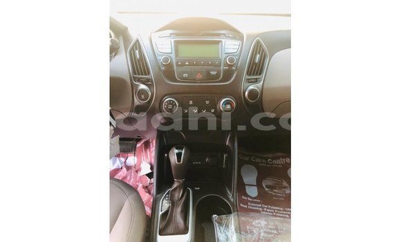 Buy Import Hyundai Tucson Blue Car in Import - Dubai in Somalia Buy Import Hyundai Tucson Blue Car in Import - Dubai in Somalia