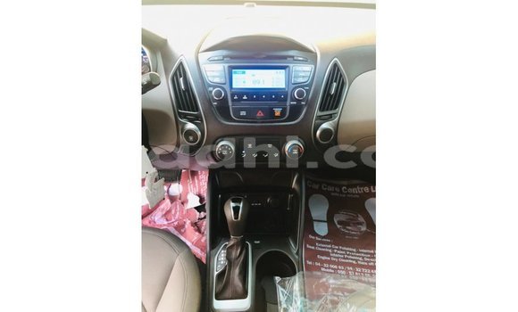Buy Import Hyundai Tucson Blue Car in Import - Dubai in Somalia Buy Import Hyundai Tucson Blue Car in Import - Dubai in Somalia