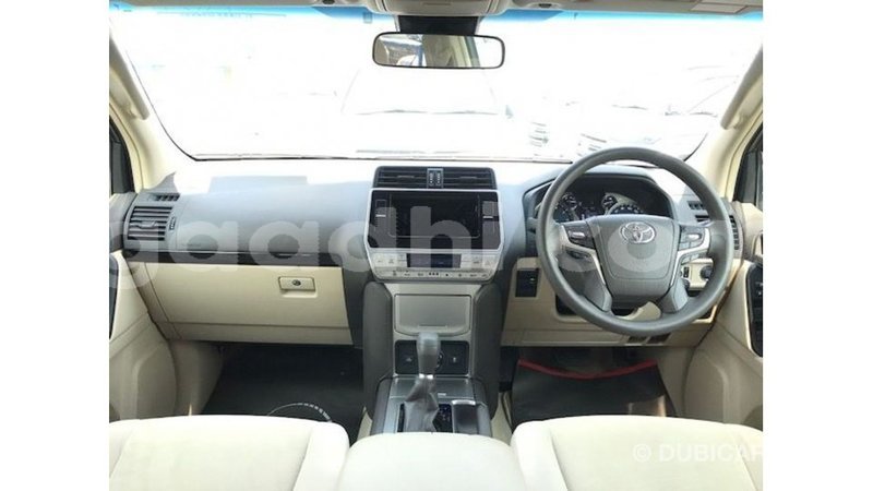 Big with watermark toyota prado somalia import dubai 4976