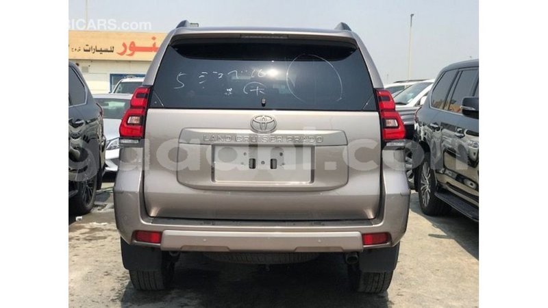 Big with watermark toyota prado somalia import dubai 4976