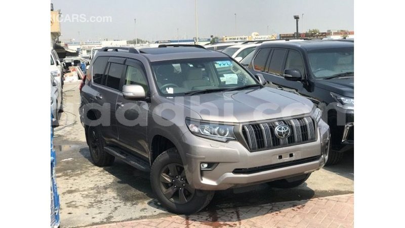 Big with watermark toyota prado somalia import dubai 4976