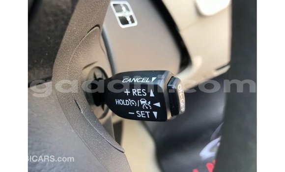 Acheter Import Voiture Toyota Prado Marron à Import - Dubai, Somalie Acheter Import Voiture Toyota Prado Marron à Import - Dubai, Somalie