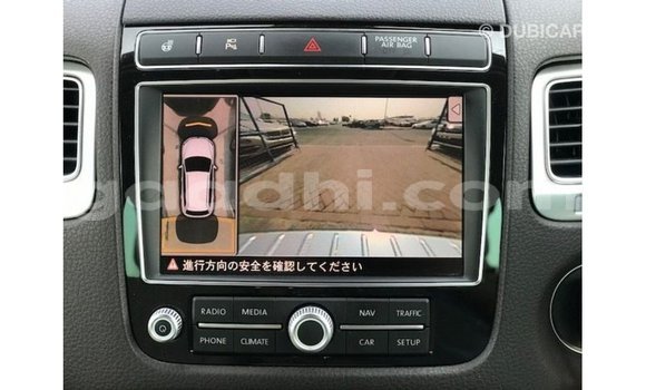 Acheter Import Voiture Volkswagen Touareg Marron à Import - Dubai, Somalie Acheter Import Voiture Volkswagen Touareg Marron à Import - Dubai, Somalie