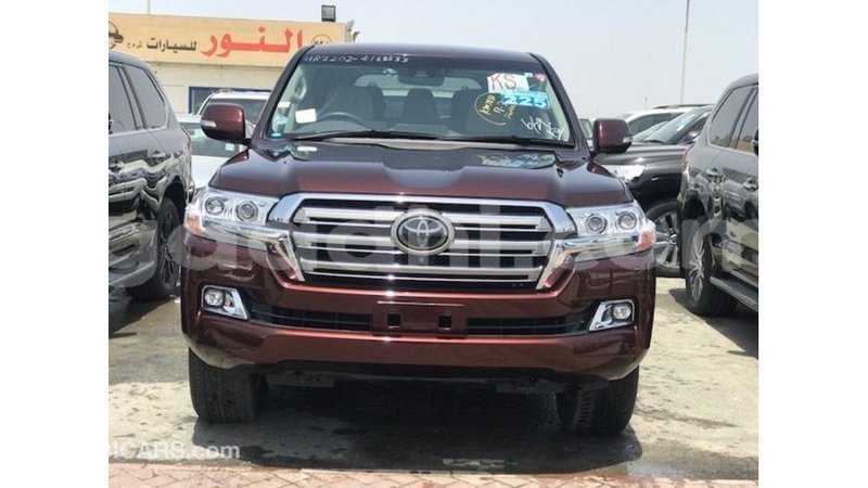 Big with watermark toyota land cruiser somalia import dubai 4981