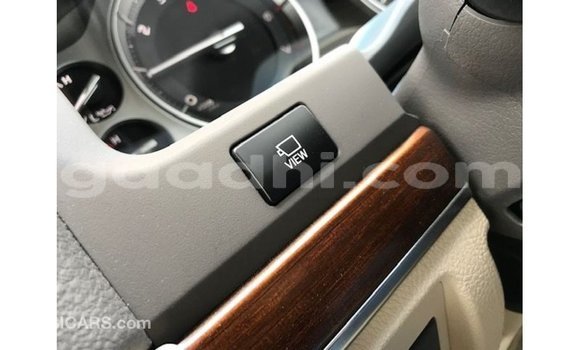 Acheter Import Voiture Toyota Land Cruiser Rouge à Import - Dubai, Somalie Acheter Import Voiture Toyota Land Cruiser Rouge à Import - Dubai, Somalie