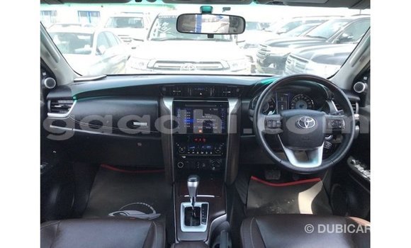 ይግዙ Imported Toyota Fortuner ሌላ መኪና በ Import - Dubai በ ሶማሊያ ይግዙ Imported Toyota Fortuner ሌላ መኪና በ Import - Dubai በ ሶማሊያ