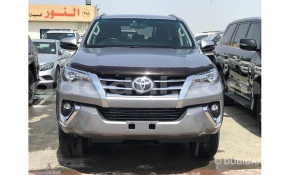 ይግዙ Imported Toyota Fortuner ሌላ መኪና በ Import - Dubai በ ሶማሊያ ይግዙ Imported Toyota Fortuner ሌላ መኪና በ Import - Dubai በ ሶማሊያ