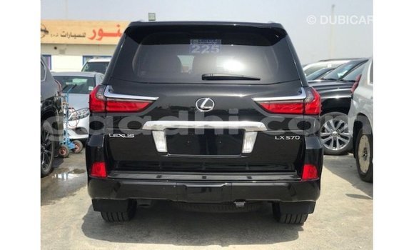 Acheter Import Voiture Lexus LX Noir à Import - Dubai, Somalie Acheter Import Voiture Lexus LX Noir à Import - Dubai, Somalie