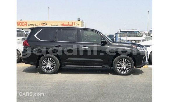 Acheter Import Voiture Lexus LX Noir à Import - Dubai, Somalie Acheter Import Voiture Lexus LX Noir à Import - Dubai, Somalie
