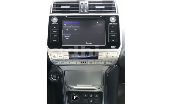 Acheter Import Voiture Toyota Prado Noir à Import - Dubai, Somalie Acheter Import Voiture Toyota Prado Noir à Import - Dubai, Somalie