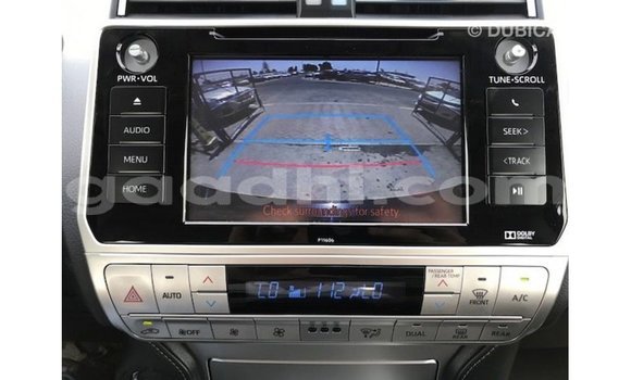 Acheter Import Voiture Toyota Prado Noir à Import - Dubai, Somalie Acheter Import Voiture Toyota Prado Noir à Import - Dubai, Somalie