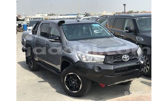 Acheter Import Voiture Toyota Hilux Autre à Import - Dubai, Somalie Acheter Import Voiture Toyota Hilux Autre à Import - Dubai, Somalie