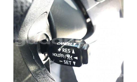 ይግዙ Imported Toyota Prado ሰማያዊ መኪና በ Import - Dubai በ ሶማሊያ ይግዙ Imported Toyota Prado ሰማያዊ መኪና በ Import - Dubai በ ሶማሊያ