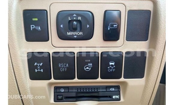 ይግዙ Imported Toyota Land Cruiser ጥቁር መኪና በ Import - Dubai በ ሶማሊያ ይግዙ Imported Toyota Land Cruiser ጥቁር መኪና በ Import - Dubai በ ሶማሊያ