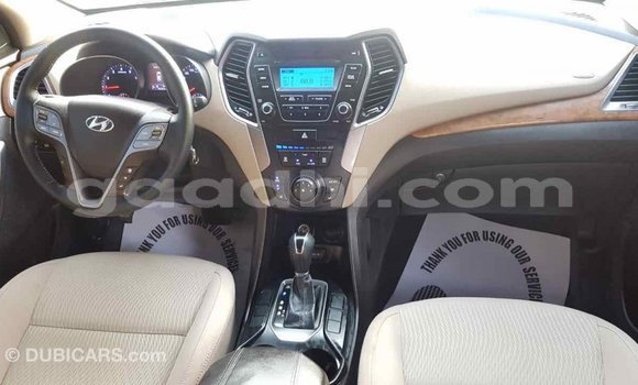 اشتري Imported Hyundai Santa Fe أحمر سيارة في Import - Dubai في الصومال اشتري Imported Hyundai Santa Fe أحمر سيارة في Import - Dubai في الصومال