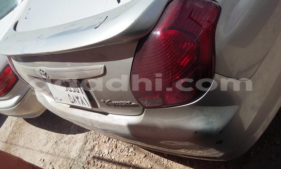 Oofamaa Toyota Verso Silver Makiinaa iti Hargeysa keessatti Somaliland keessatti Oofamaa Toyota Verso Silver Makiinaa iti Hargeysa keessatti Somaliland keessatti