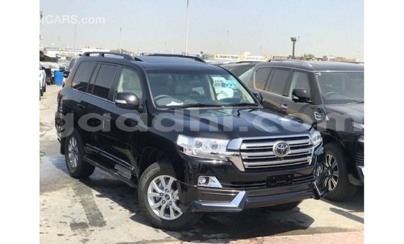 ይግዙ Imported Toyota Land Cruiser ጥቁር መኪና በ Import - Dubai በ ሶማሊያ ይግዙ Imported Toyota Land Cruiser ጥቁር መኪና በ Import - Dubai በ ሶማሊያ