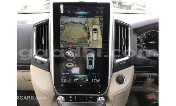 ይግዙ Imported Toyota Land Cruiser ጥቁር መኪና በ Import - Dubai በ ሶማሊያ ይግዙ Imported Toyota Land Cruiser ጥቁር መኪና በ Import - Dubai በ ሶማሊያ