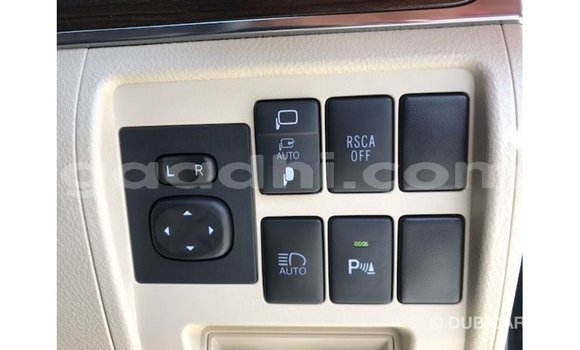 ይግዙ Imported Toyota Land Cruiser ጥቁር መኪና በ Import - Dubai በ ሶማሊያ ይግዙ Imported Toyota Land Cruiser ጥቁር መኪና በ Import - Dubai በ ሶማሊያ