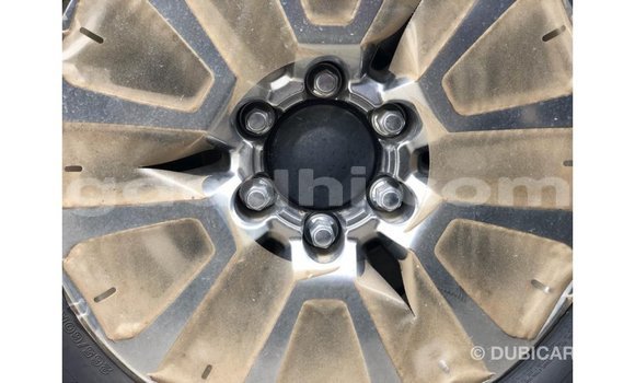Acheter Import Voiture Toyota Prado Bleu à Import - Dubai, Somalie Acheter Import Voiture Toyota Prado Bleu à Import - Dubai, Somalie