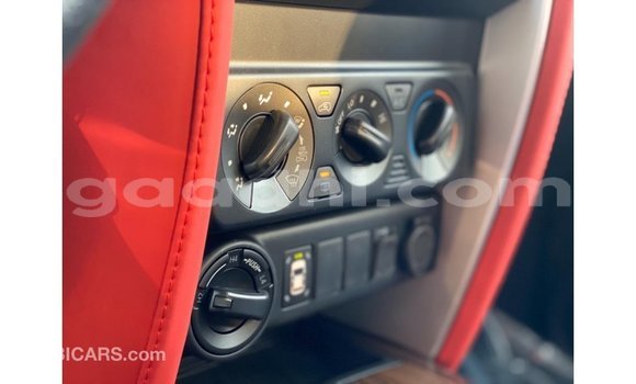 Imported Toyota Fortuner White Makiinaa iti Import - Dubai keessatti Somalia keessatti Imported Toyota Fortuner White Makiinaa iti Import - Dubai keessatti Somalia keessatti