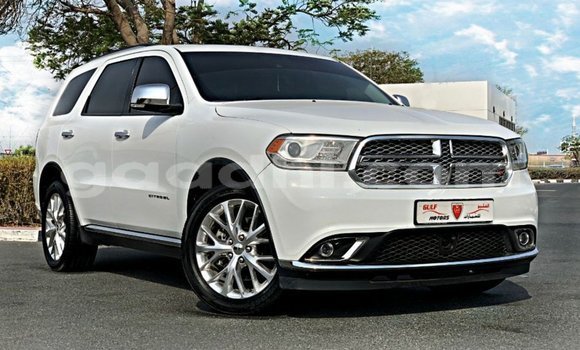 Buy Import Dodge Durango White Car in Import - Dubai in Somalia
