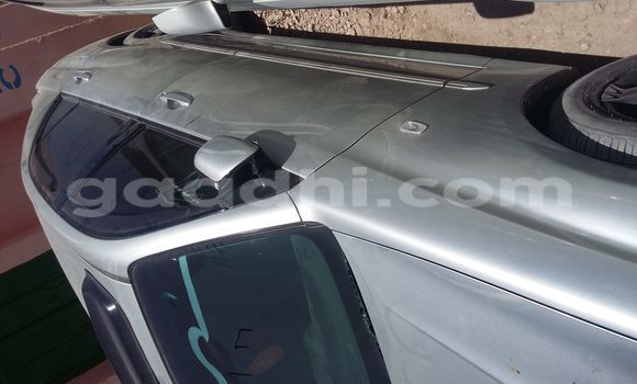 Oofamaa Toyota Verso Silver Makiinaa iti Hargeysa keessatti Somaliland keessatti Oofamaa Toyota Verso Silver Makiinaa iti Hargeysa keessatti Somaliland keessatti