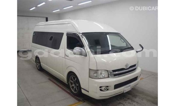 ይግዙ Imported Toyota Hiace ነጭ መኪና በ Import - Dubai በ ሶማሊያ ይግዙ Imported Toyota Hiace ነጭ መኪና በ Import - Dubai በ ሶማሊያ