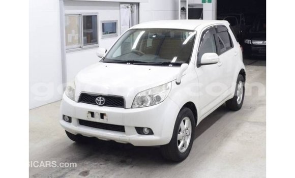 ይግዙ Imported Toyota Rush ነጭ መኪና በ Import - Dubai በ ሶማሊያ ይግዙ Imported Toyota Rush ነጭ መኪና በ Import - Dubai በ ሶማሊያ