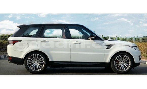 Buy Import Land Rover Range Rover White Car in Import - Dubai in Somalia Buy Import Land Rover Range Rover White Car in Import - Dubai in Somalia