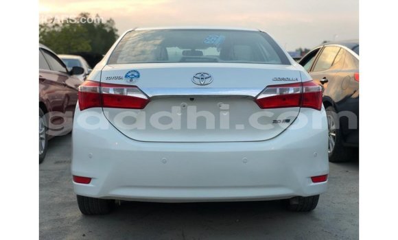 Buy Import Toyota Corolla White Car in Import - Dubai in Somalia Buy Import Toyota Corolla White Car in Import - Dubai in Somalia