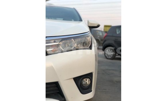 Buy Import Toyota Corolla White Car in Import - Dubai in Somalia Buy Import Toyota Corolla White Car in Import - Dubai in Somalia