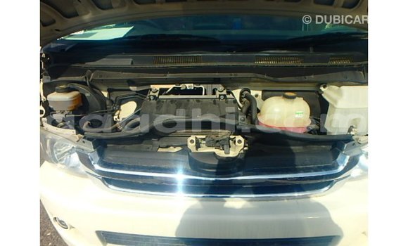اشتري Imported Toyota Hiace أبيض سيارة في Import - Dubai في الصومال اشتري Imported Toyota Hiace أبيض سيارة في Import - Dubai في الصومال