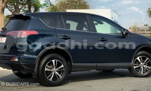 Buy Import Toyota HiAce Other Truck in Import - Dubai in Somalia Buy Import Toyota HiAce Other Truck in Import - Dubai in Somalia