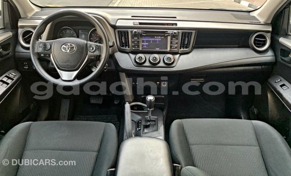 Buy Import Toyota HiAce Other Truck in Import - Dubai in Somalia Buy Import Toyota HiAce Other Truck in Import - Dubai in Somalia