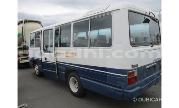 اشتري Imported Toyota Coaster أبيض سيارة في Import - Dubai في الصومال اشتري Imported Toyota Coaster أبيض سيارة في Import - Dubai في الصومال