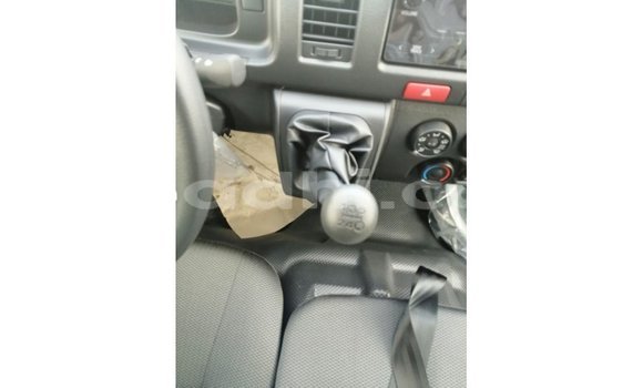 اشتري Imported Toyota DA أبيض شاحنة في Import - Dubai في الصومال اشتري Imported Toyota DA أبيض شاحنة في Import - Dubai في الصومال