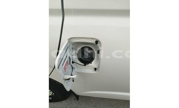 اشتري Imported Toyota DA أبيض شاحنة في Import - Dubai في الصومال اشتري Imported Toyota DA أبيض شاحنة في Import - Dubai في الصومال