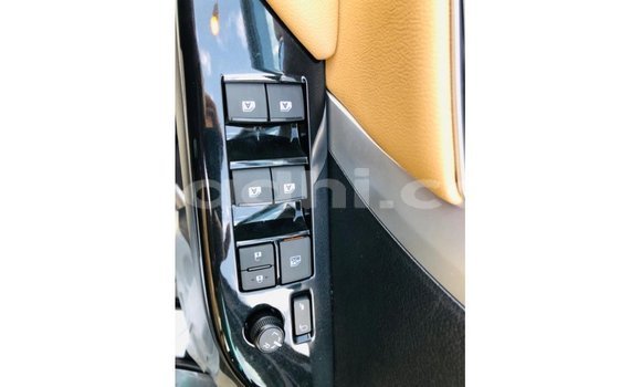 اشتري Imported Toyota Fortuner أسود سيارة في Import - Dubai في الصومال اشتري Imported Toyota Fortuner أسود سيارة في Import - Dubai في الصومال