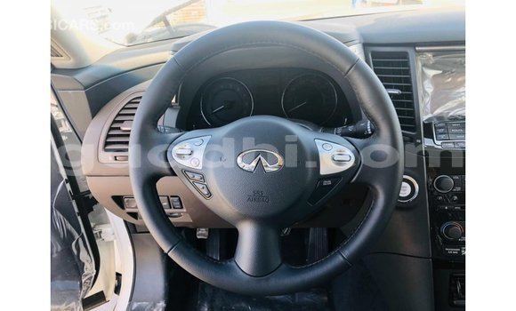 اشتري Imported Infiniti Q أسود سيارة في Import - Dubai في الصومال اشتري Imported Infiniti Q أسود سيارة في Import - Dubai في الصومال