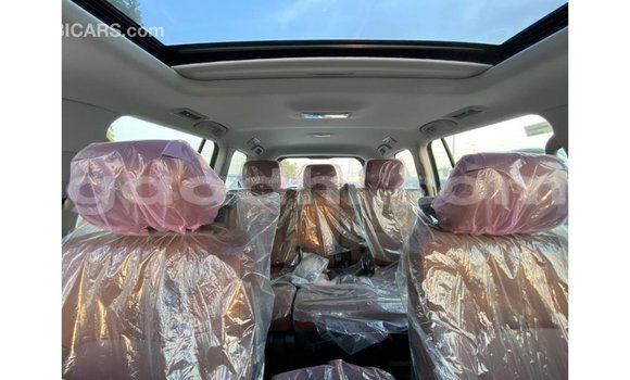 Buy Import Toyota DA White Truck in Import - Dubai in Somalia Buy Import Toyota DA White Truck in Import - Dubai in Somalia