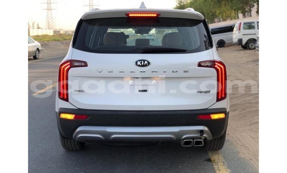 Buy Import Kia Carens White Car in Import - Dubai in Somalia Buy Import Kia Carens White Car in Import - Dubai in Somalia