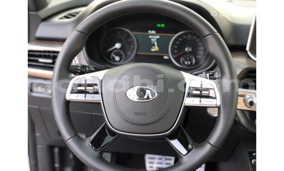 Buy Import Kia Carens White Car in Import - Dubai in Somalia Buy Import Kia Carens White Car in Import - Dubai in Somalia