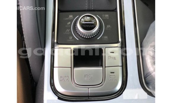 Buy Import Kia Carens White Car in Import - Dubai in Somalia Buy Import Kia Carens White Car in Import - Dubai in Somalia