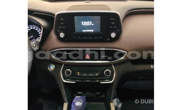 Acheter Import Voiture Hyundai Santa Fe Rouge à Import - Dubai, Somalie Acheter Import Voiture Hyundai Santa Fe Rouge à Import - Dubai, Somalie