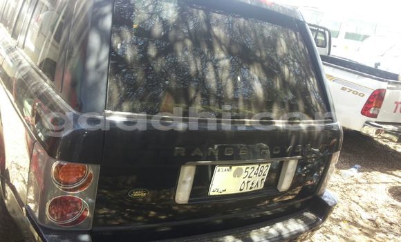 Oofamaa Land Rover Range Rover Black Makiinaa iti Hargeysa keessatti Somaliland keessatti Oofamaa Land Rover Range Rover Black Makiinaa iti Hargeysa keessatti Somaliland keessatti