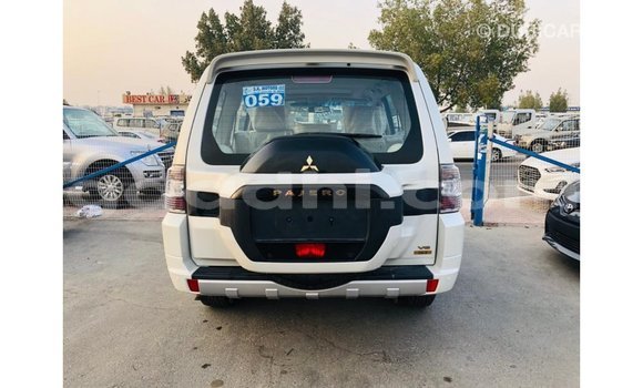 Buy Import Mitsubishi Pajero White Car in Import - Dubai in Somalia Buy Import Mitsubishi Pajero White Car in Import - Dubai in Somalia