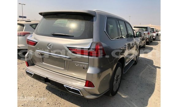 اشتري Imported Lexus LX آخر سيارة في Import - Dubai في الصومال اشتري Imported Lexus LX آخر سيارة في Import - Dubai في الصومال